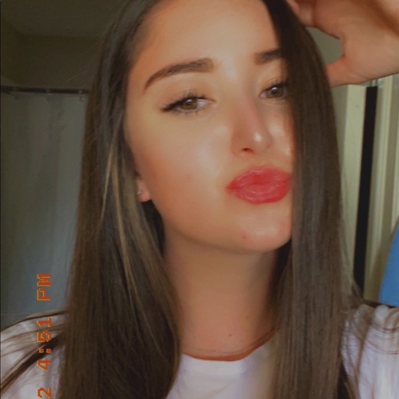 Meet your Posher, Chassity - Picture 1 of 1